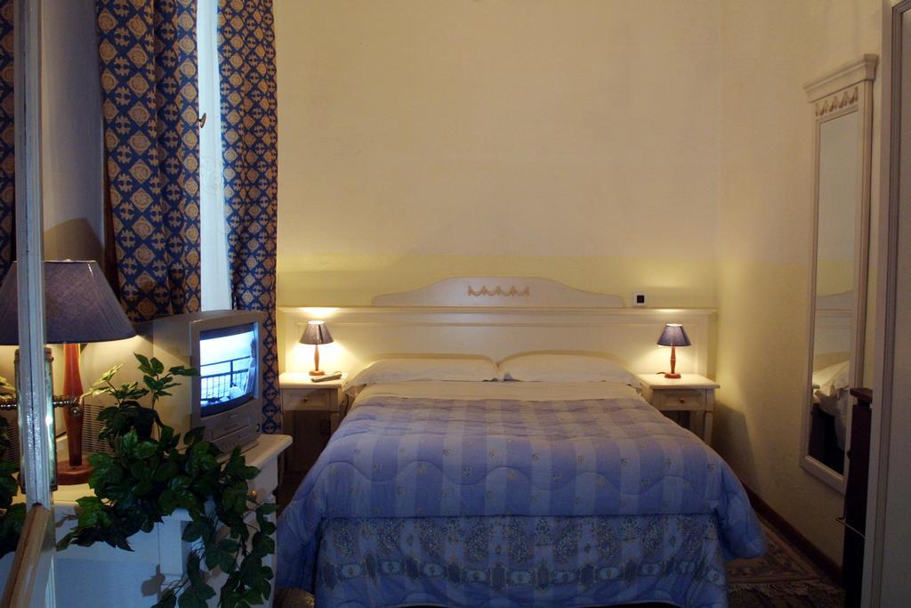 Casa Maya Souvenir Florence Room photo