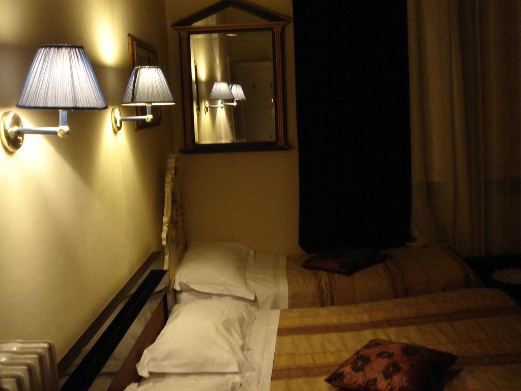Casa Maya Souvenir Florence Room photo